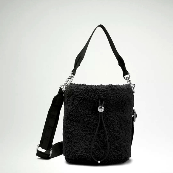 lululemon athletica Handbags - Nwt Lululemon bucket bag fleece blk new